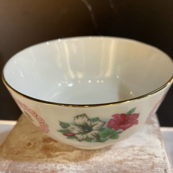 Rice bowls set 2 made in China Prosperity gold trim - Picture 3 of 4